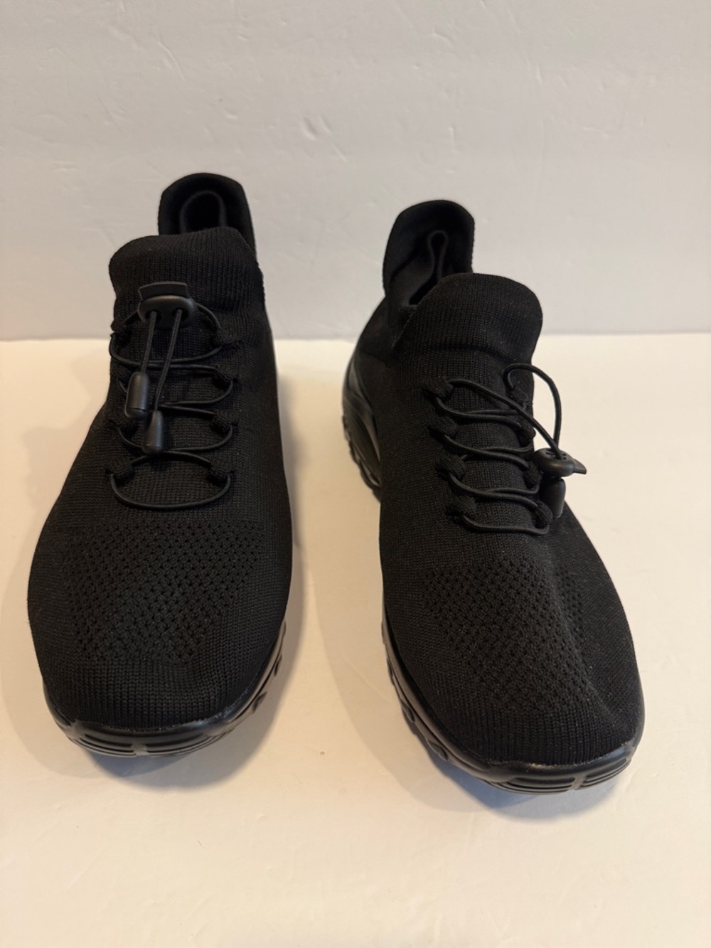 Women Black Slip-On Knit Sneakers with Toggle Lacing